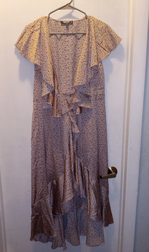 MISGUIDED SIZE 6 KIMONO NEVER WORN